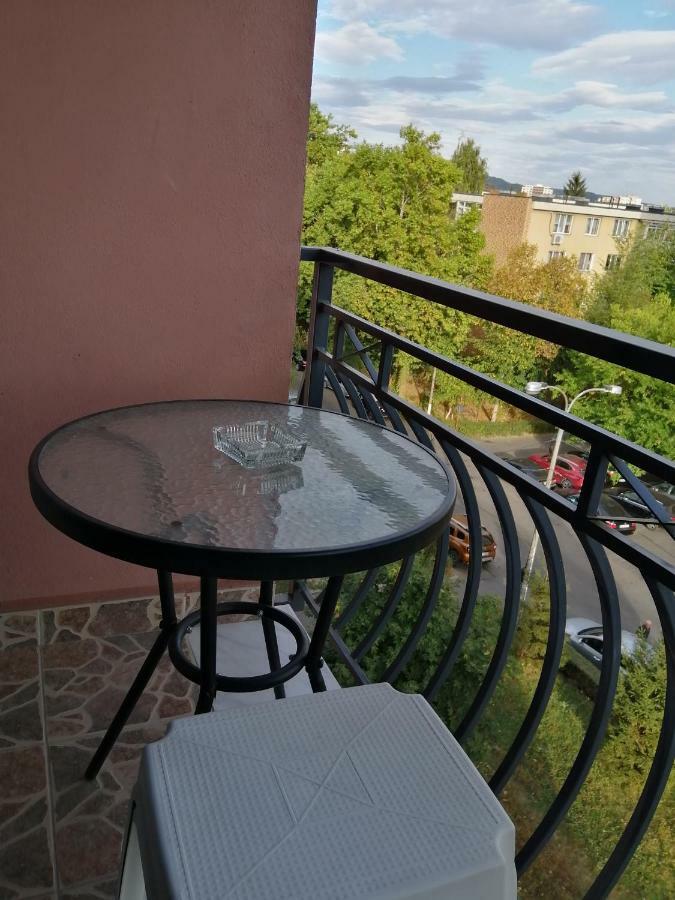 Apartament Negru Voda Pitesti Bagian luar foto